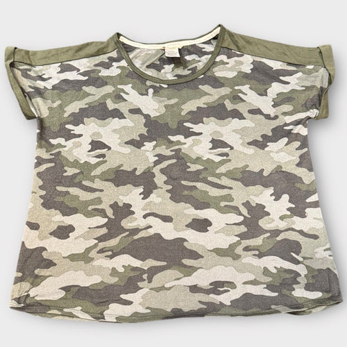 EUC Lucky Brand Camo Print T-Shirt – Size L