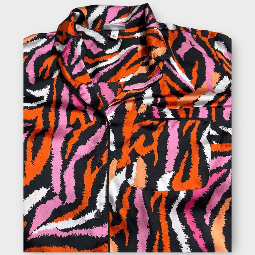 EUC Diane von Furstenberg for Target Satin Button-Up Blouse – 1X - 0521