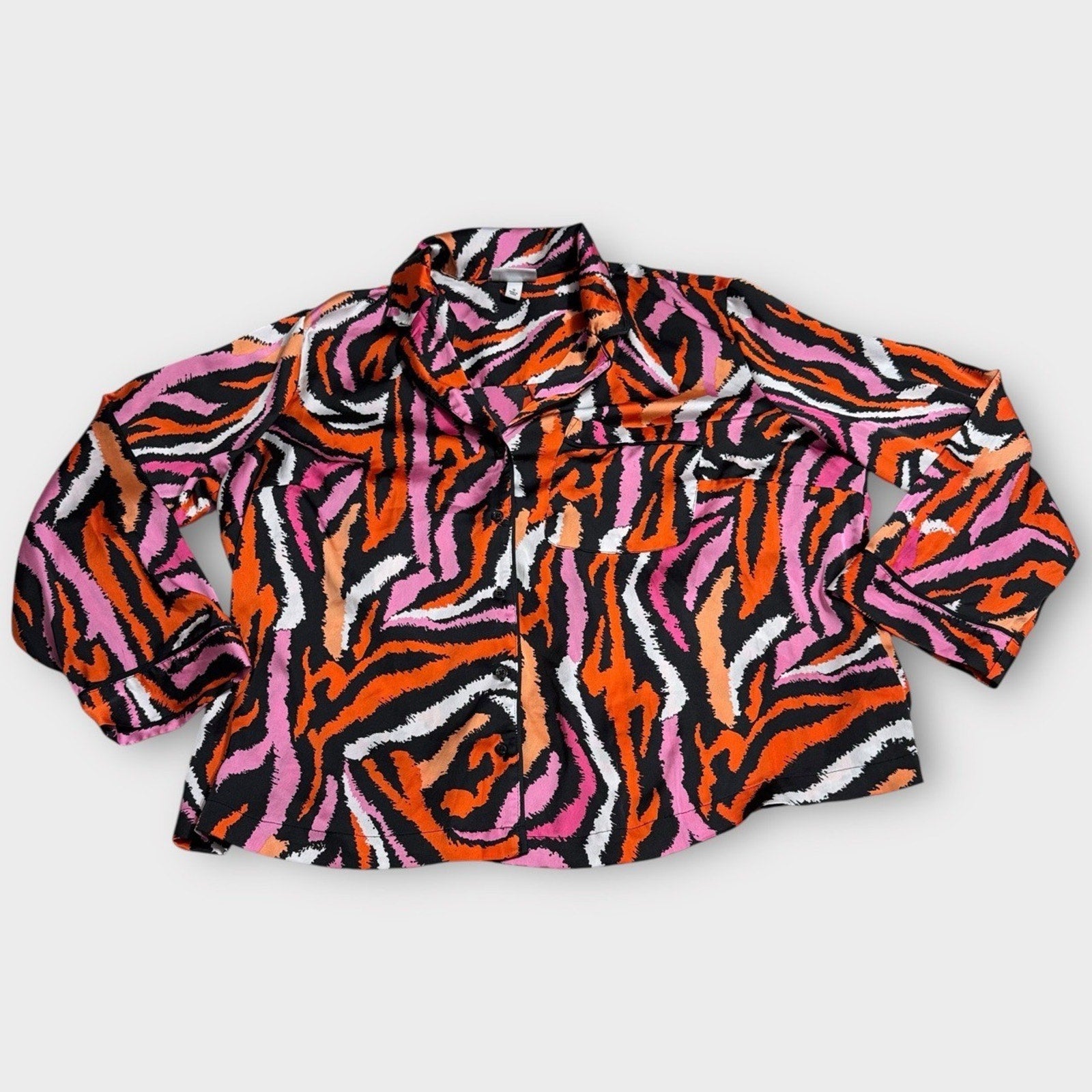 EUC Diane von Furstenberg for Target Satin Button-Up Blouse – 1X - 0521